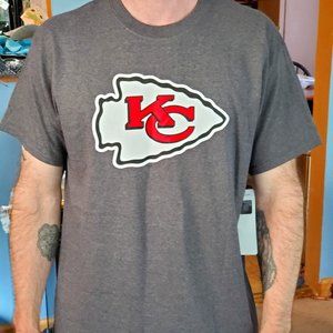 NWT NFL KC Chiefs Medium Tshirt